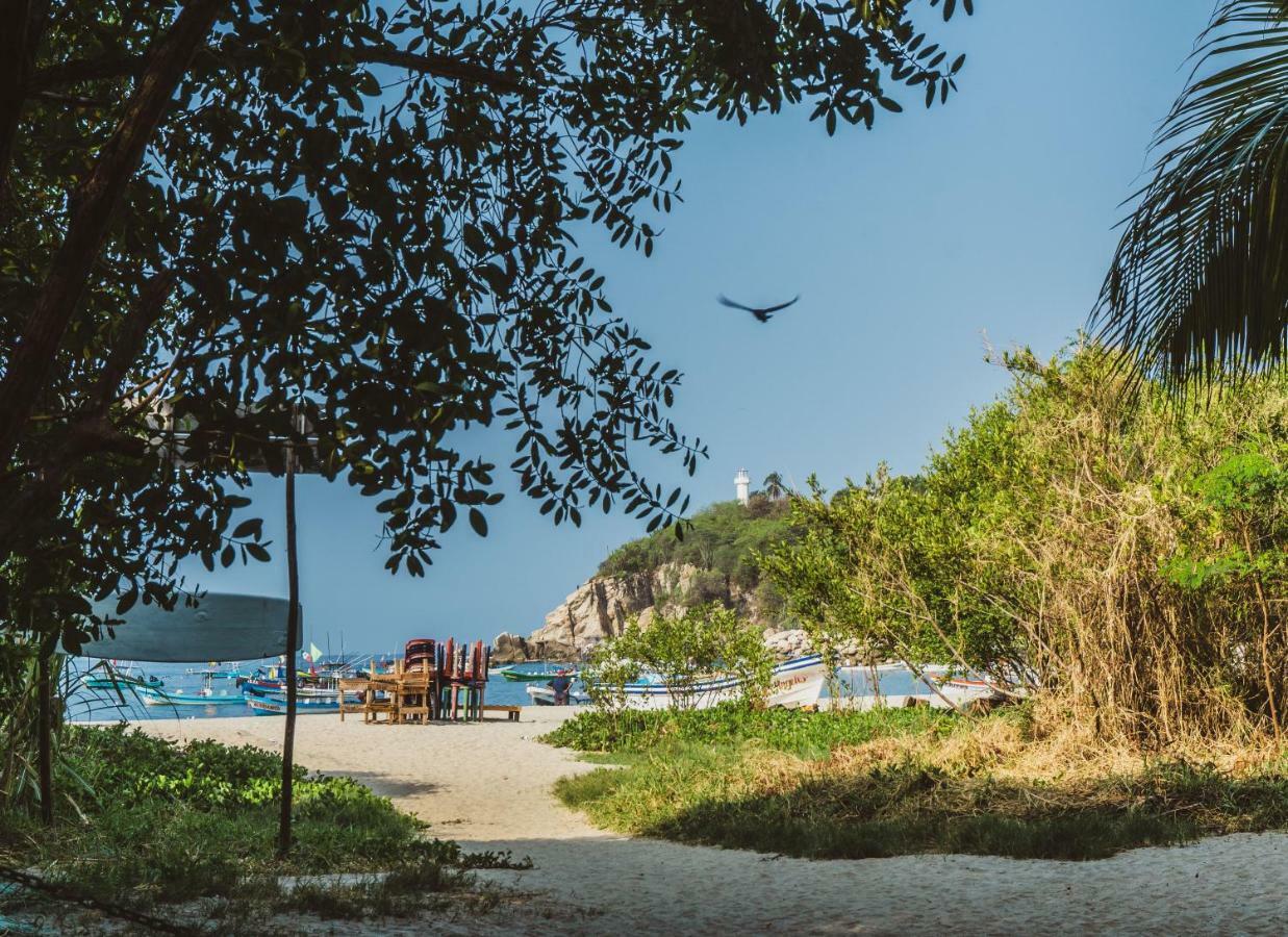 Nomad Beach House Hotel Puerto Escondido  Exterior foto