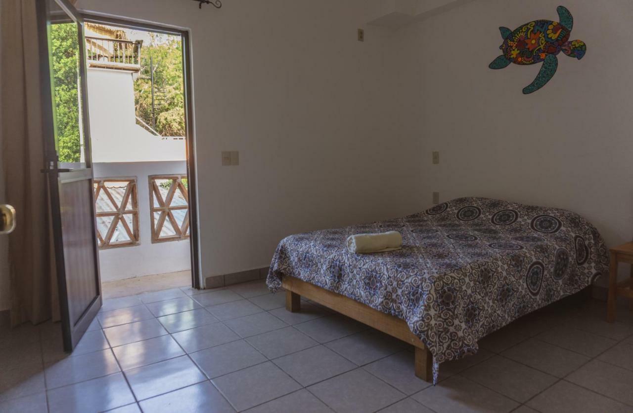 Nomad Beach House Hotel Puerto Escondido  Exterior foto