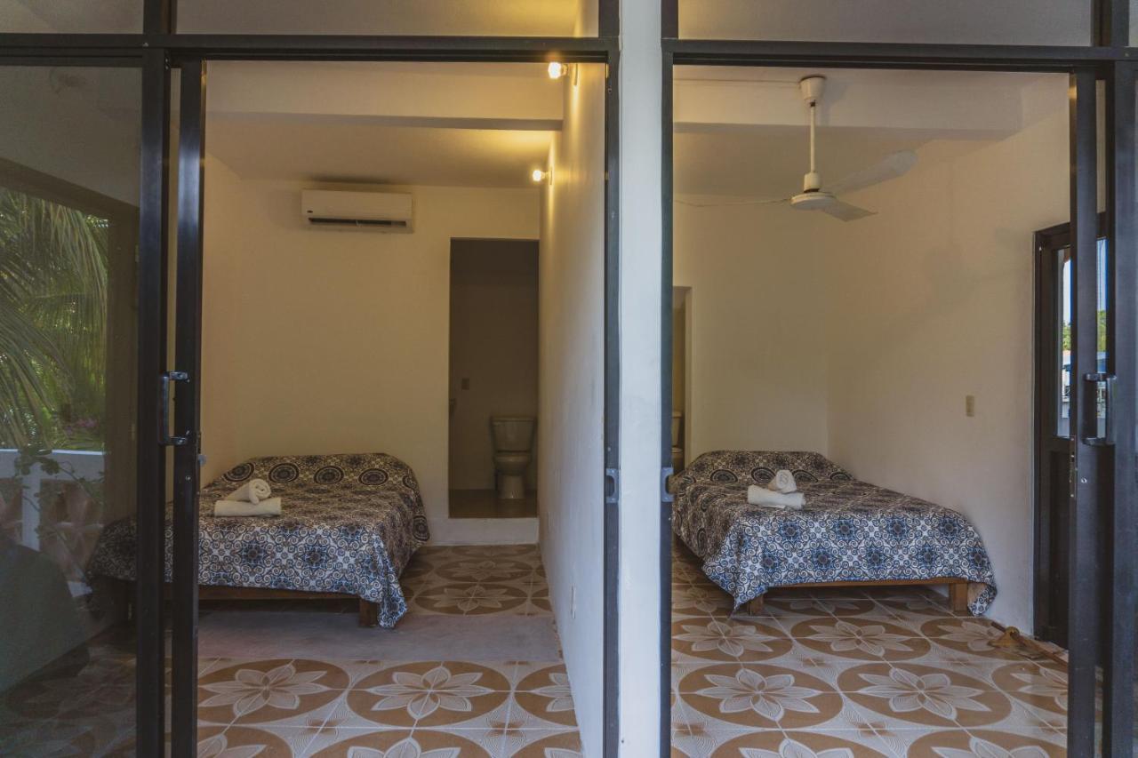 Nomad Beach House Hotel Puerto Escondido  Exterior foto